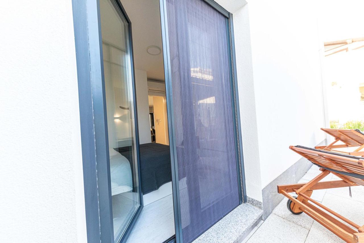 Luxury Apartment Pia With Swimming Pool And Grill Trogir Luaran gambar